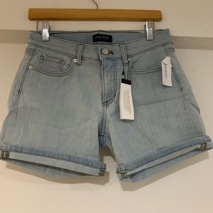 NWT Banana Republic roll up light wash shorts